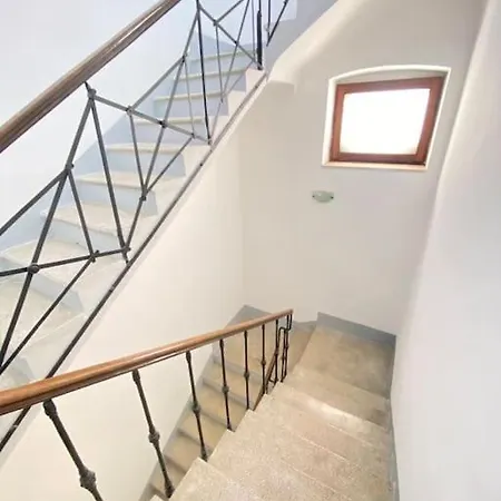 Apartment Ussano 15 *